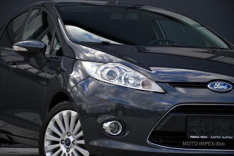 Ford Fiesta 1.2/TITANIUM/N0VA