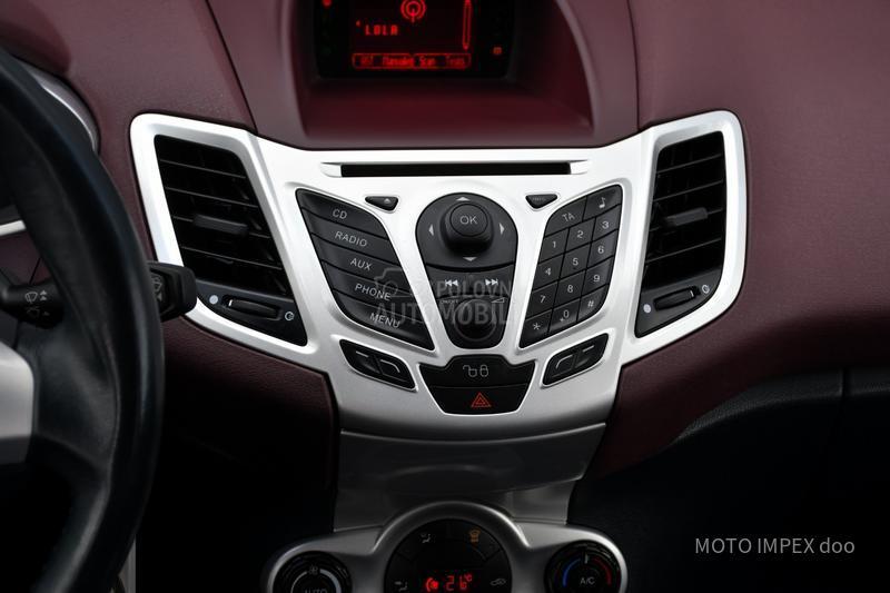 Ford Fiesta 1.2/TITANIUM/N0VA