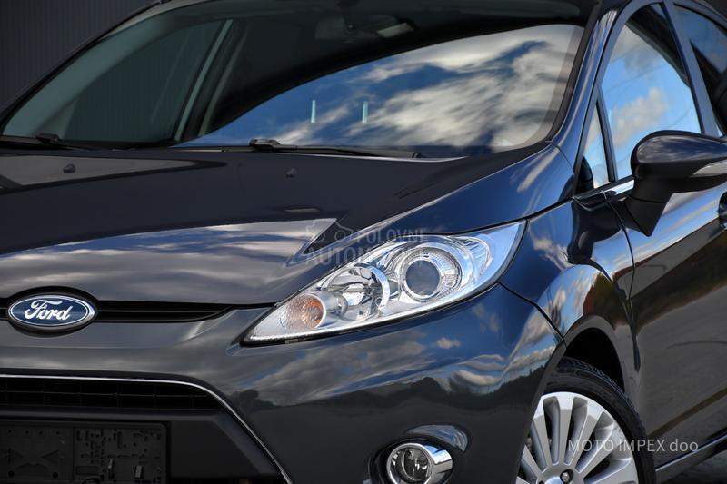 Ford Fiesta 1.2/TITANIUM/N0VA