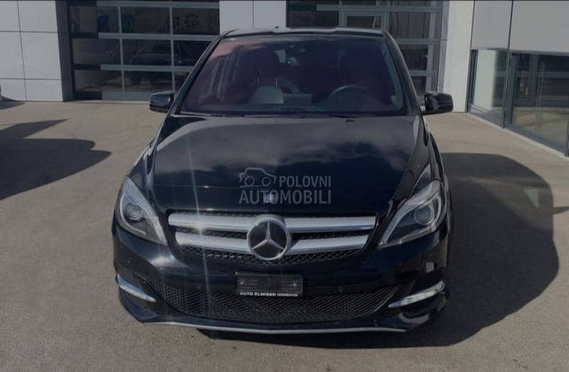 Mercedes Benz B 220 