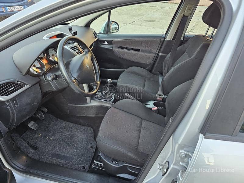 Peugeot 207 1.6 Hdi