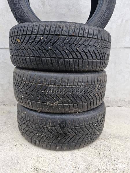 Semperit 255/50 R19 Zimska