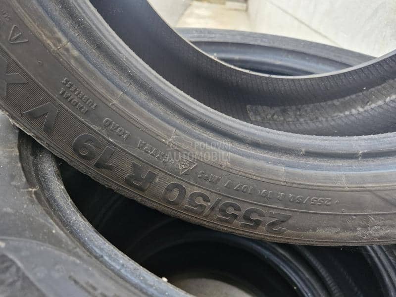 Semperit 255/50 R19 Zimska