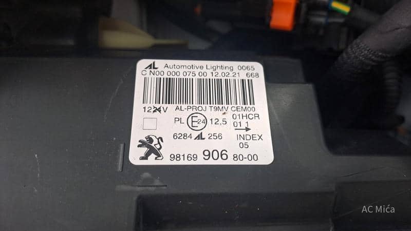 Peugeot 308 1.5 BLU NAV LED USB