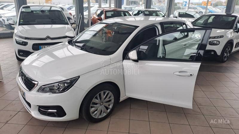 Peugeot 308 1.5 BLU NAV LED USB