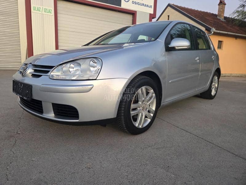 Volkswagen Golf 5 1.9TDi BXE 77/105