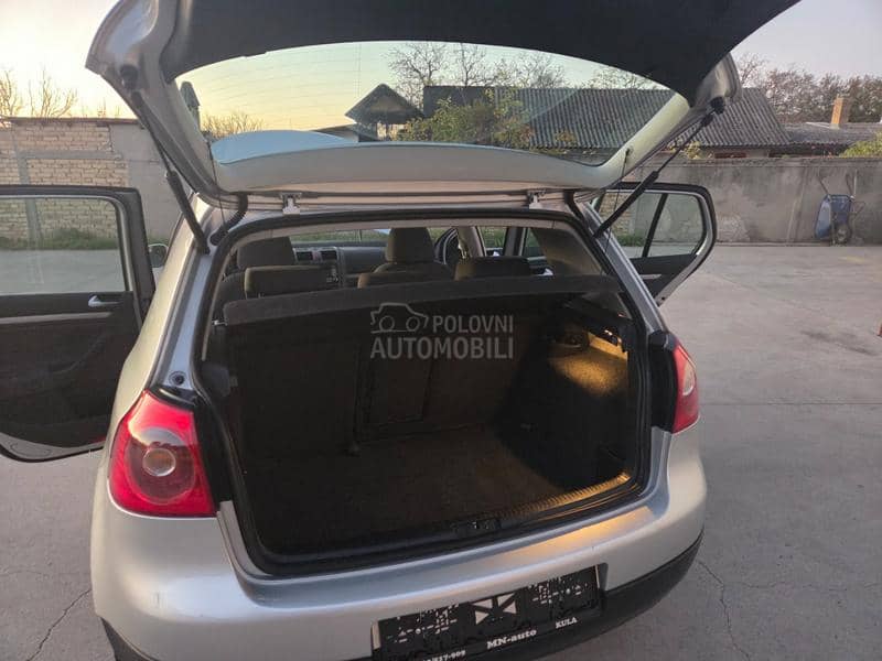 Volkswagen Golf 5 1.9TDi BXE 77/105