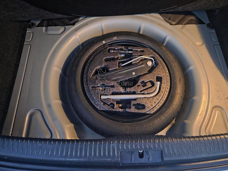 Volkswagen Golf 5 1.9TDi BXE 77/105