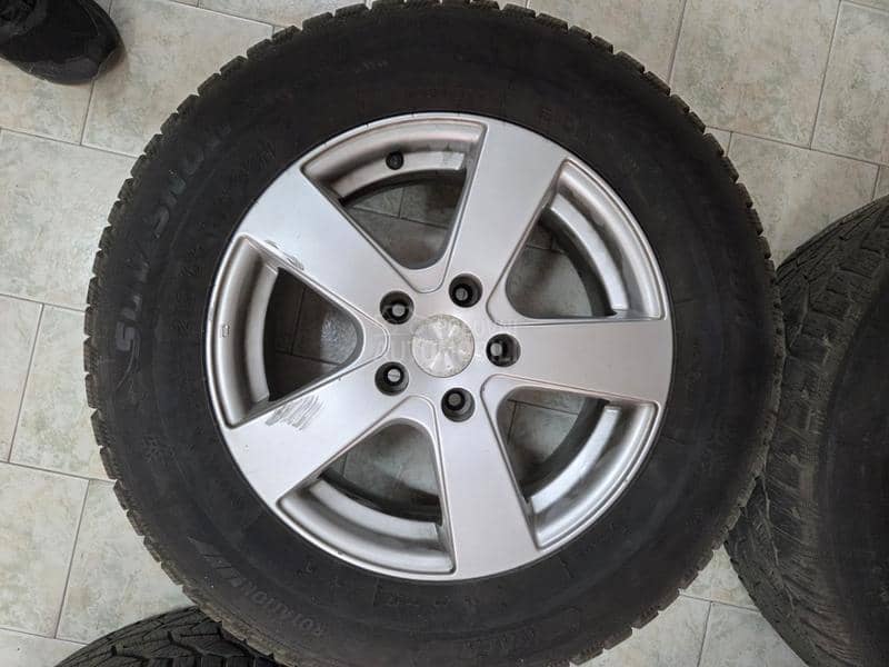 Tigar 215/65 R16 Zimska