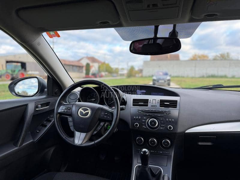 Mazda 3 1.6i Resty Sport CH