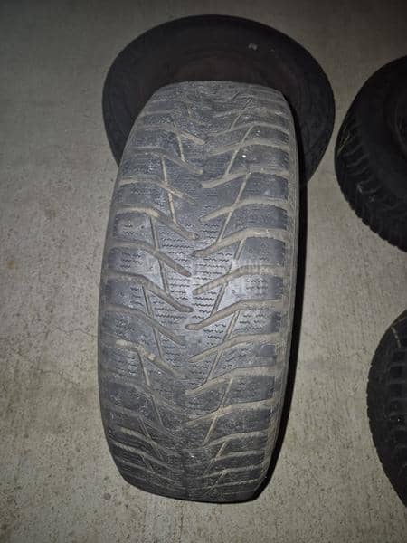 Sailun 195/65 R15 Zimska