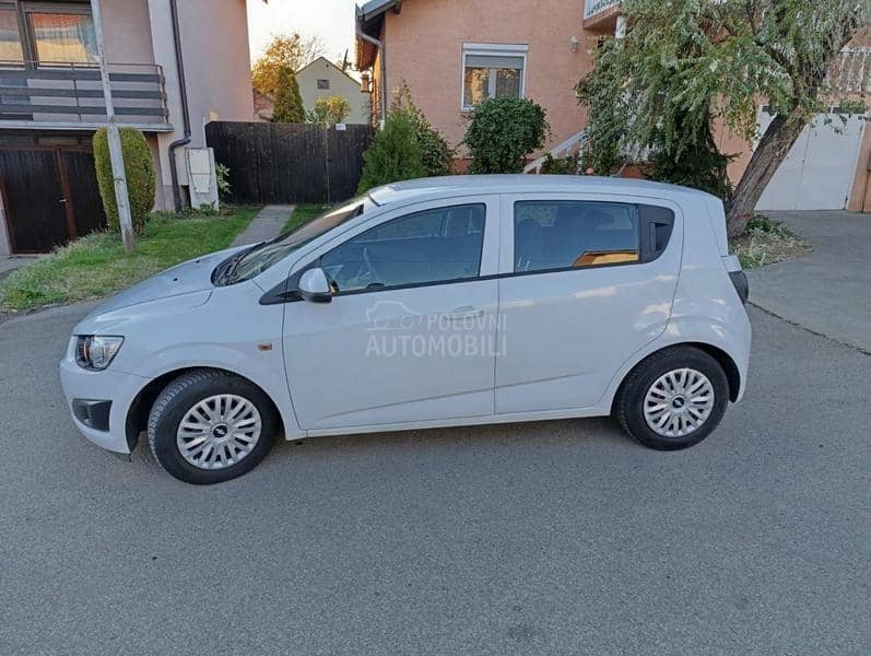 Chevrolet Aveo 