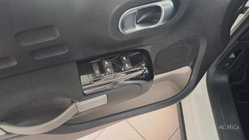 Citroen C3 1.2NAV LED USB 96000