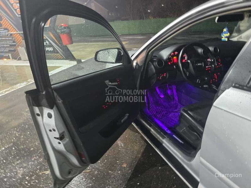 Audi A3 1.9 TDI S / LINE