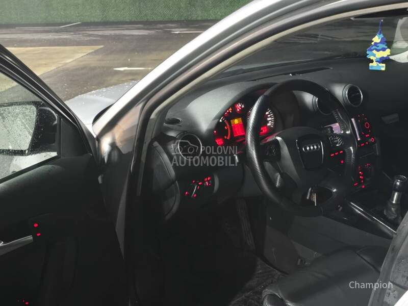 Audi A3 1.9 TDI S / LINE