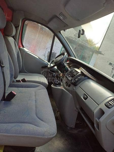 Renault Trafic 
