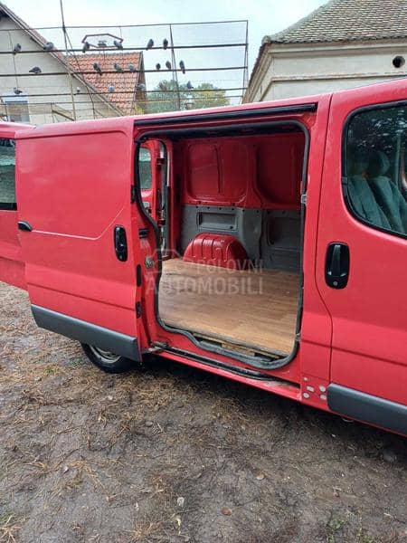 Renault Trafic 