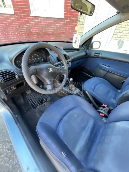 Peugeot 206 