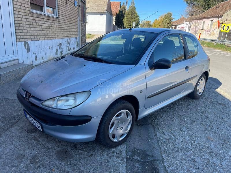 Peugeot 206 