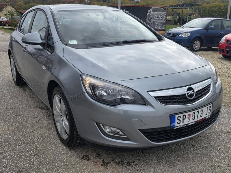 Opel Astra J 1.4
