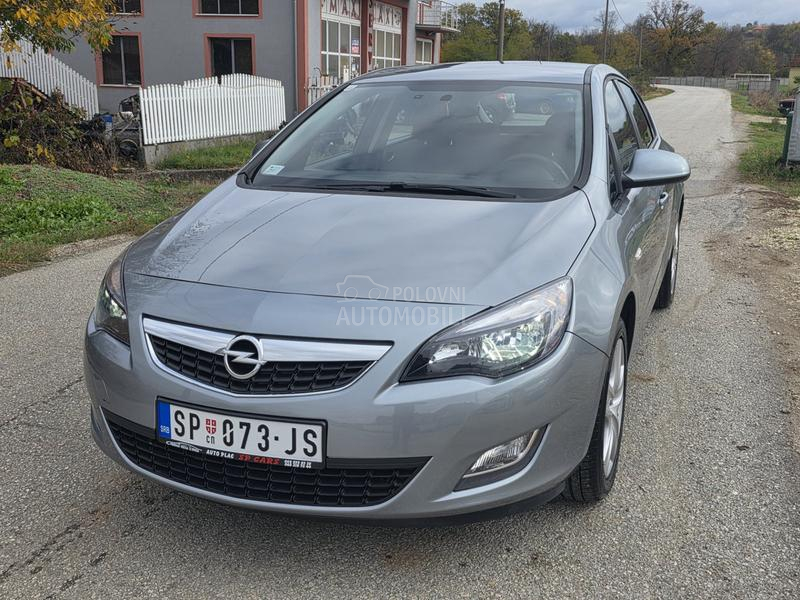 Opel Astra J 1.4