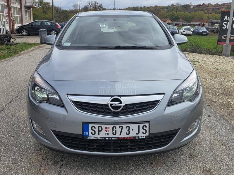 Opel Astra J 1.4