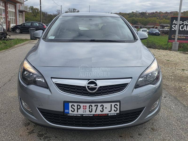 Opel Astra J 1.4