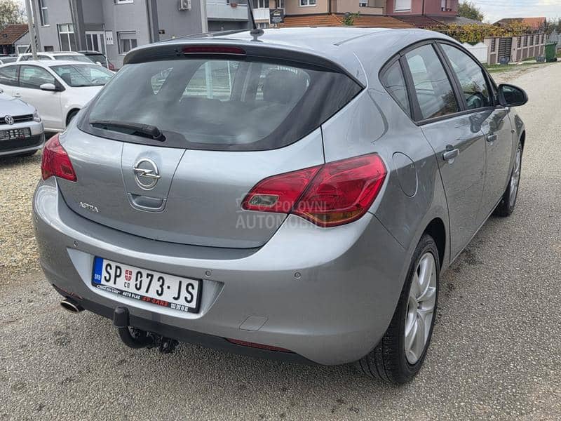 Opel Astra J 1.4