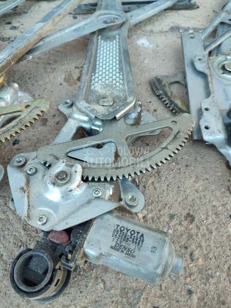 Podizači stakla sa motorom