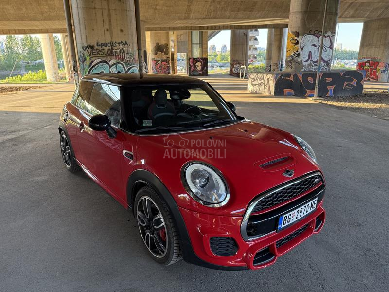 MINI John Cooper Works JCW