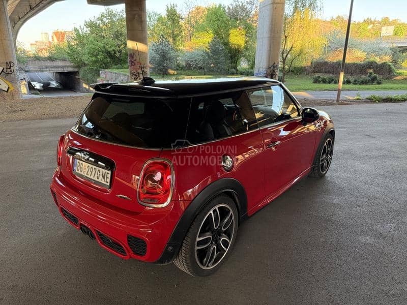 MINI John Cooper Works JCW