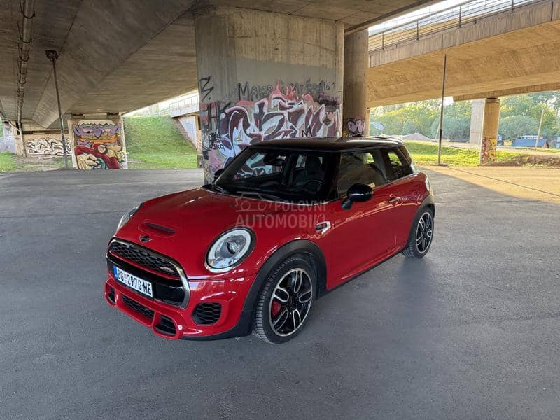 MINI John Cooper Works JCW