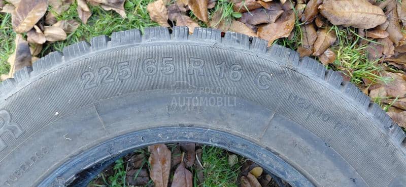 Optimo 225/65 R16 Zimska