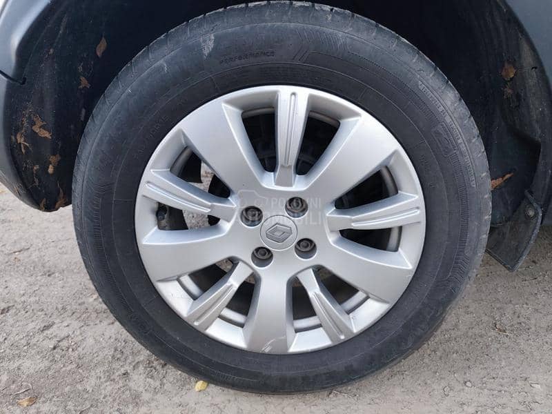 Goodyear 215/60 R16 Letnja