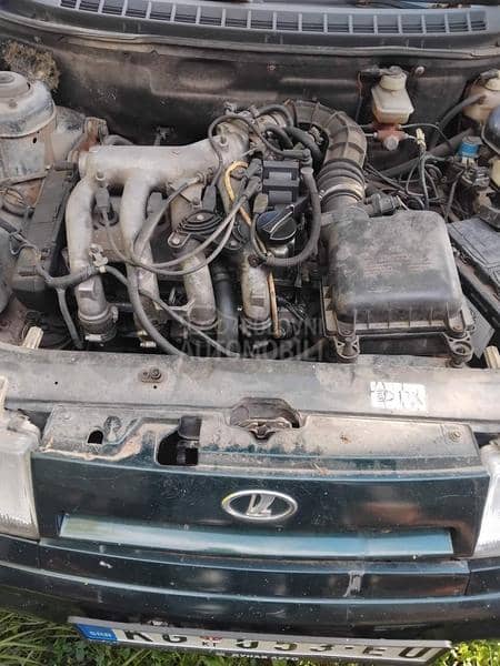 Lada 110 1.5 GLI 16V