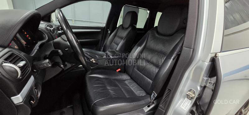 Porsche Cayenne 3.0tdi