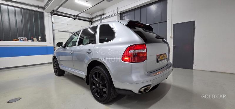 Porsche Cayenne 3.0tdi