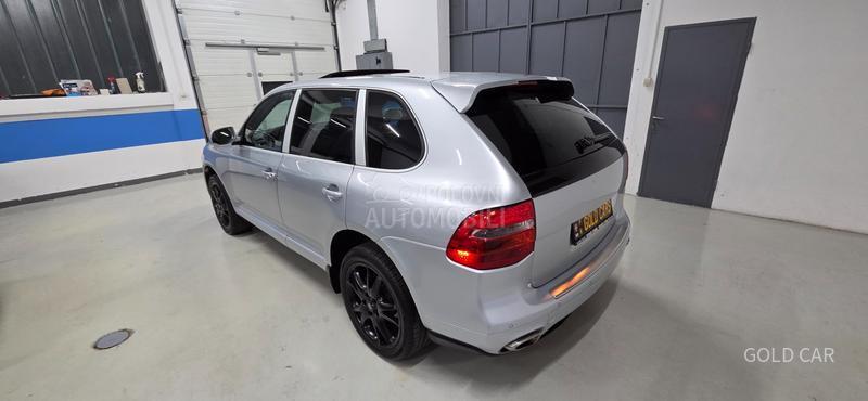 Porsche Cayenne 3.0tdi