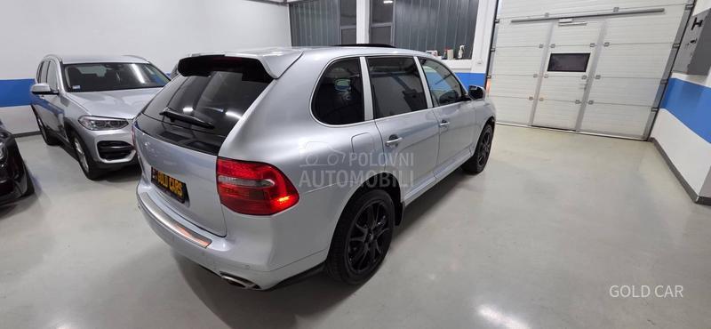 Porsche Cayenne 3.0tdi