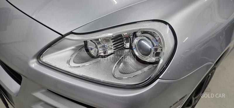 Porsche Cayenne 3.0tdi