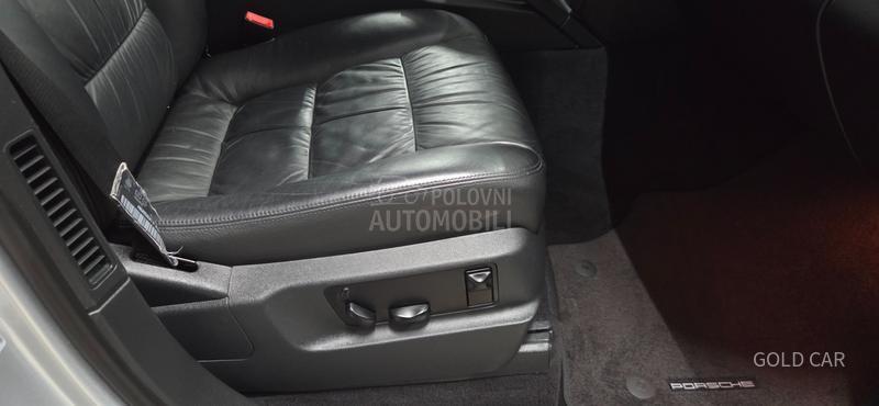 Porsche Cayenne 3.0tdi