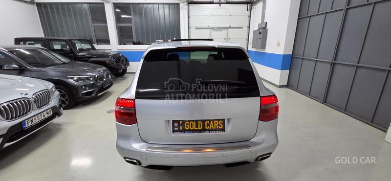 Porsche Cayenne 3.0tdi