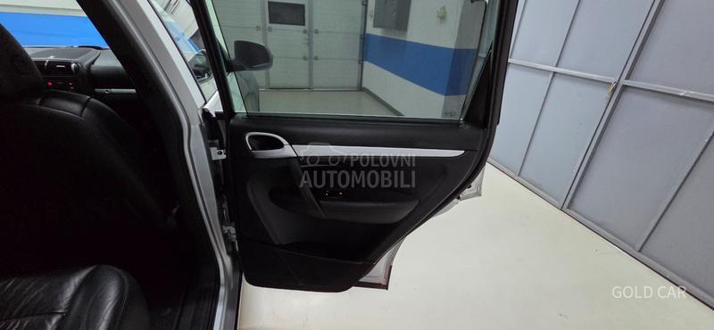 Porsche Cayenne 3.0tdi