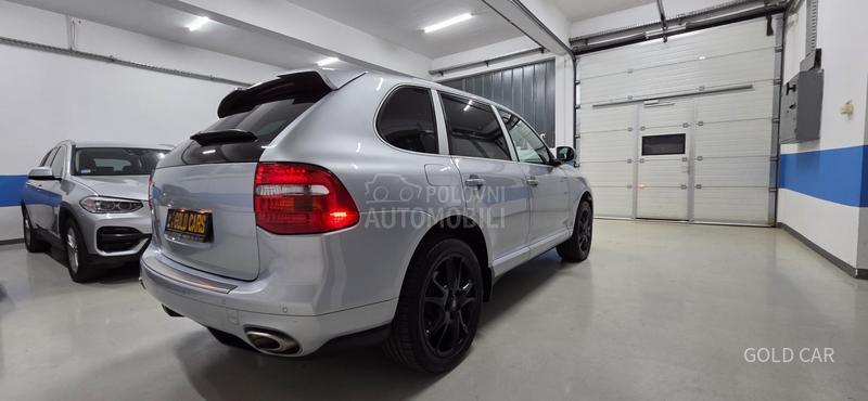 Porsche Cayenne 3.0tdi