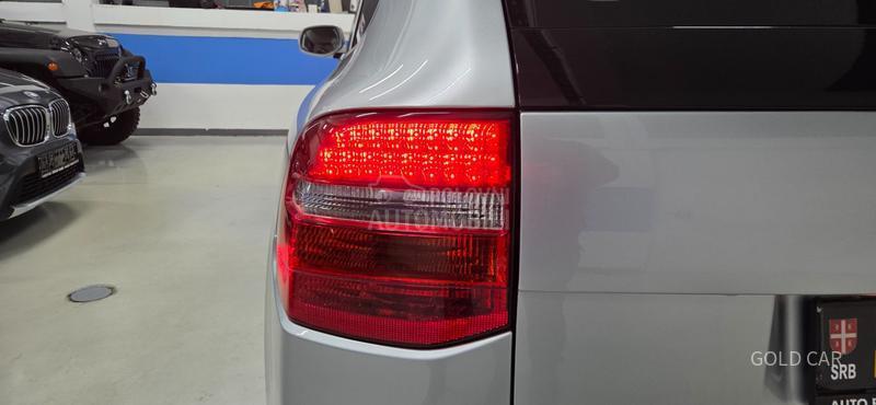 Porsche Cayenne 3.0tdi