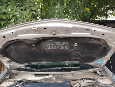 zvučna izolacija haube za Renault Megane od 2002. do 2009. god.