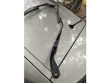 desni suvozacev brisac za Renault Megane od 2002. do 2009. god.