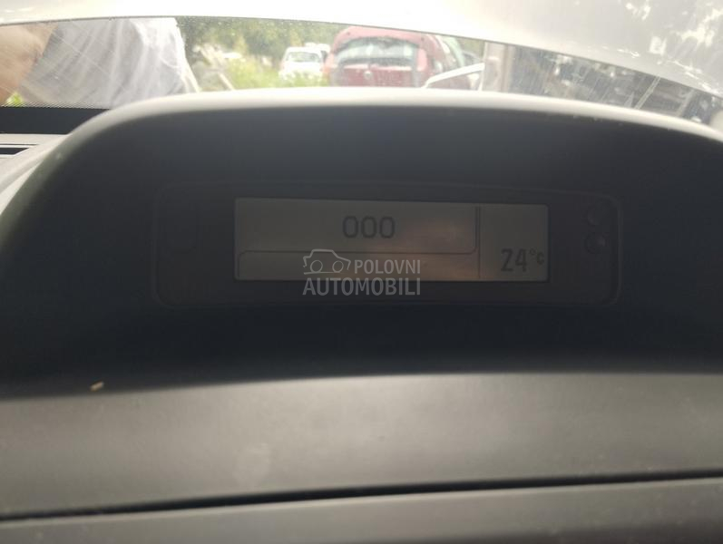 centralni displej bord