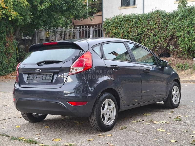 Ford Fiesta 1.5 TDCi Restyle 5vr