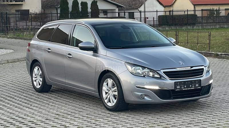 Peugeot 308 1.6HDi/PANO/LED